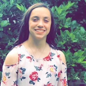 Meet your Posher, Kelsi